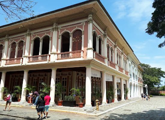 ecuador/pacific-coast/landmark/guayaquil-historical-park