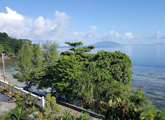 seychelles/port-glaud/landmark/bel-ombre-beach-at-la-scala