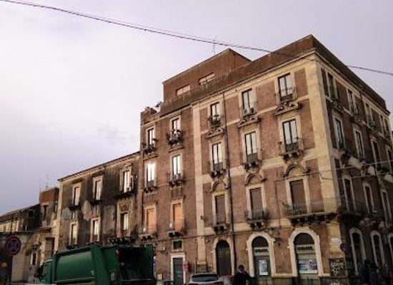 italy/sicily/landmark/piazza-s-placido