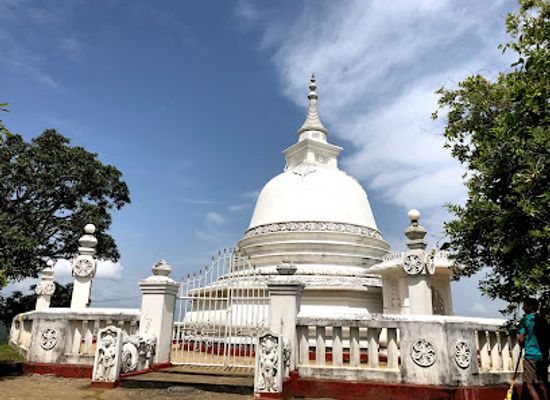 sri-lanka/kalutara-district/landmark/lenawara-ancient-royal-temple