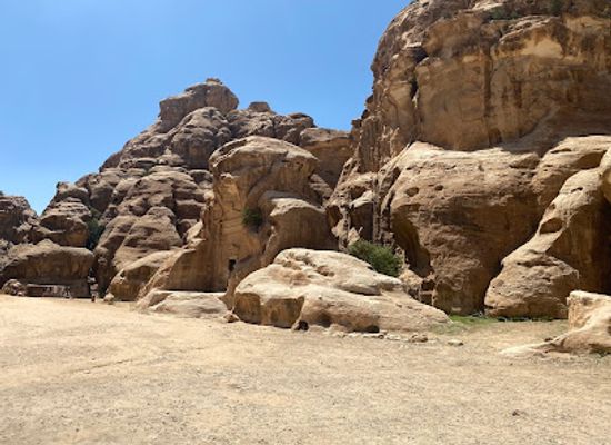 jordan/tafileh-highlands/landmark/unique-rock-formations