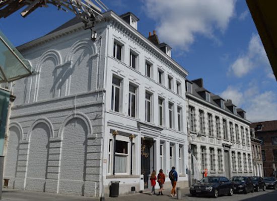 belgium/mons/landmark/maison-losseau