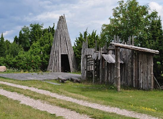 estonia/saaremaa/landmark/suur-tollu-raiesmaa