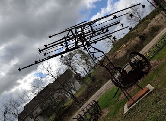 illinois/galena-historic-district/landmark/west-street-sculpture-park