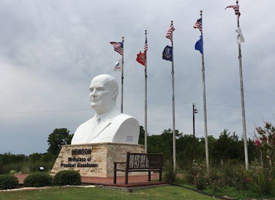 oklahoma/frontier-country/landmark/frontier-village-museum