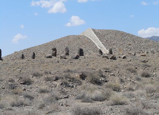 kazakhstan/semirechye-seven-rivers/landmark/singing-dune