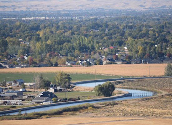 idaho/boise/landmark/the-peregrine-fund-s-world-center-for-birds-of-prey