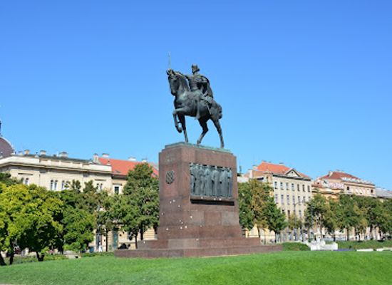 croatia/zagreb/donji-grad/landmark/monument-to-king-tomislav