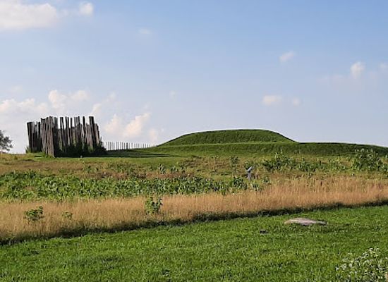 wisconsin/eastern-ridges-and-lowlands/landmark/aztalan-state-park