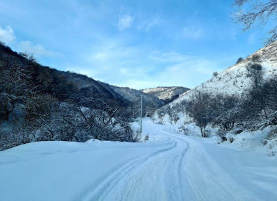 kazakhstan/trans-ili-alatau/landmark/ushchelie-belbulak
