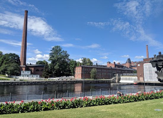 finland/tampere/landmark/koskipuisto-park