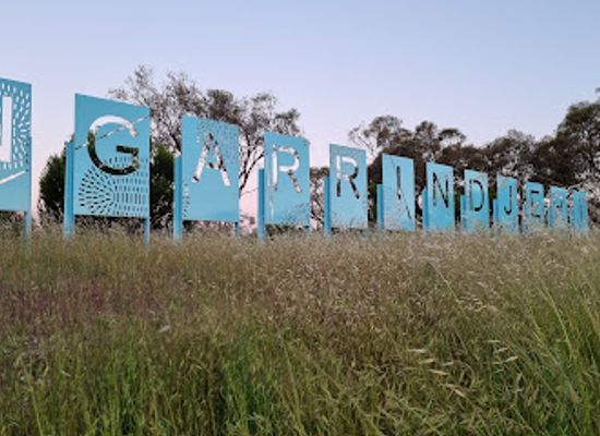 australia/south-east-south-australia/landmark/ngarrindjeri-indigenous-land-sign