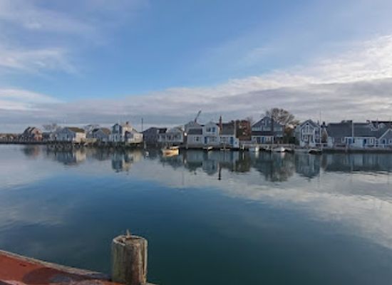 massachusetts/nantucket/landmark/sunken-ship