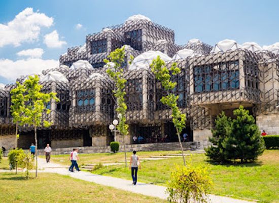 kosovo/podgur/landmark/the-national-university-library-of-kosovo-pjeter-bogdani