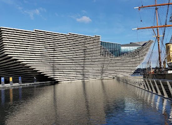 united-kingdom/dundee/attraction/discovery-point-and-rrs-discovery-2