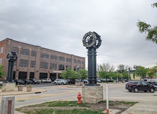 illinois/quad-cities/landmark/visit-quad-cities-moline-visitor-center