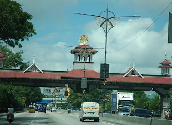 malaysia/johor/landmark/gerbang-bandaraya-johor-bahru-mbjb