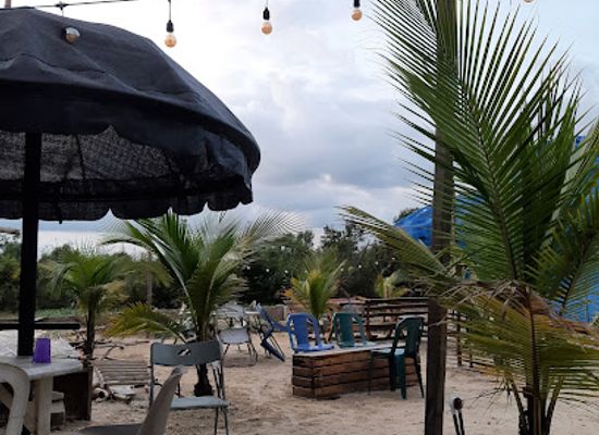 nigeria/warri/landmark/kentlois-beach-island
