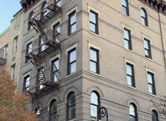 new-jersey/hackensack-meadowlands/landmark/friends-apartment-building