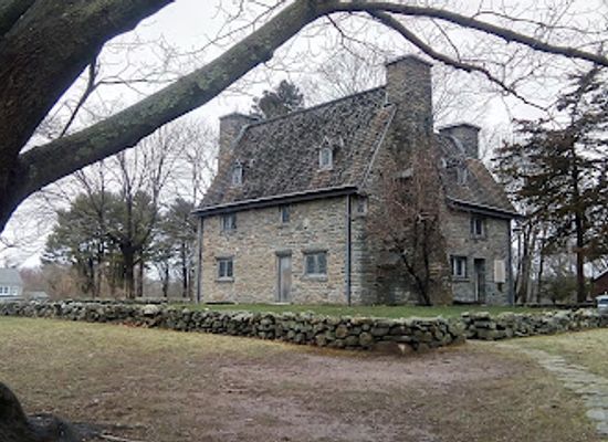 connecticut/central-connecticut/landmark/henry-whitfield-state-museum