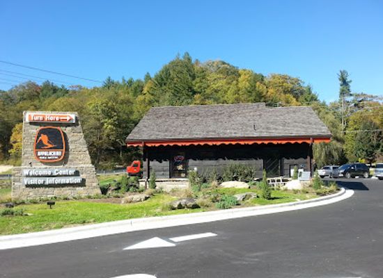 north-carolina/sandhills/landmark/nc-high-country-host-regional-visitor-center