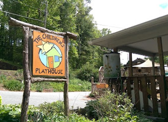 north-carolina/boone/landmark/children-s-playhouse