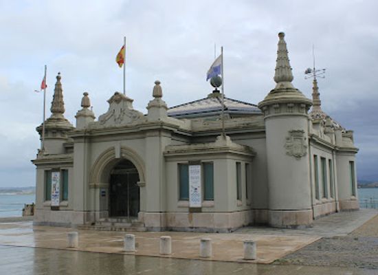 spain/santander/landmark/palacete-del-embarcadero