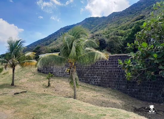 saint-kitts-and-nevis/newcastle/landmark/cave