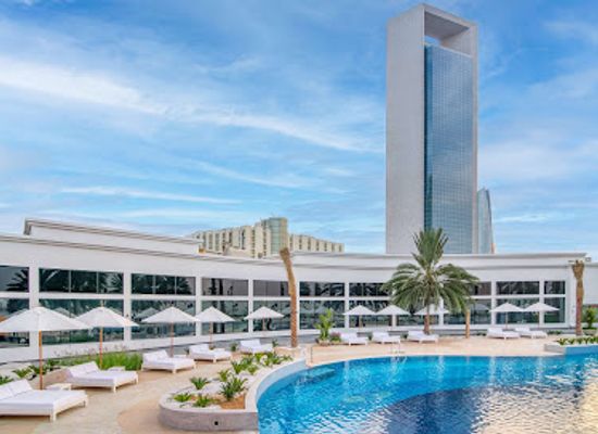 united-arab-emirates/arabian-gulf-coast/landmark/radisson-blu-hotel-resort-abu-dhabi-corniche