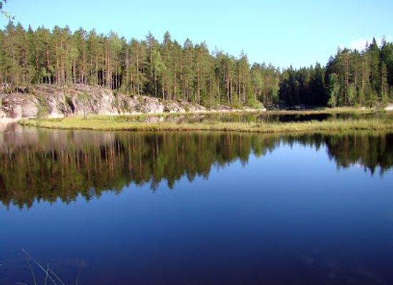 finland/nuuksio-national-park/landmark/haukankierros-trail-starting-point