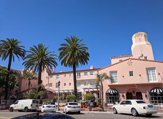 california/la-jolla/landmark/legends-gallery