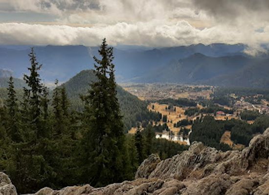 bulgaria/pamporovo/landmark/orfeevi-rocks-pamporovo