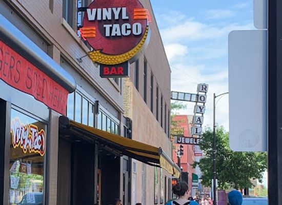north-dakota/drift-prairie/landmark/vinyl-taco