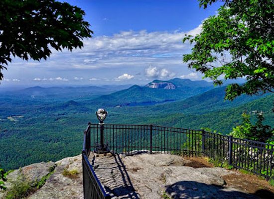 south-carolina/caesars-head-state-park/landmark/caesar-s-head-overlook