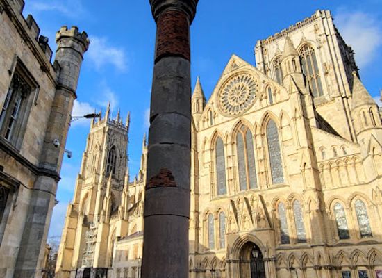 united-kingdom/york/landmark/roman-column