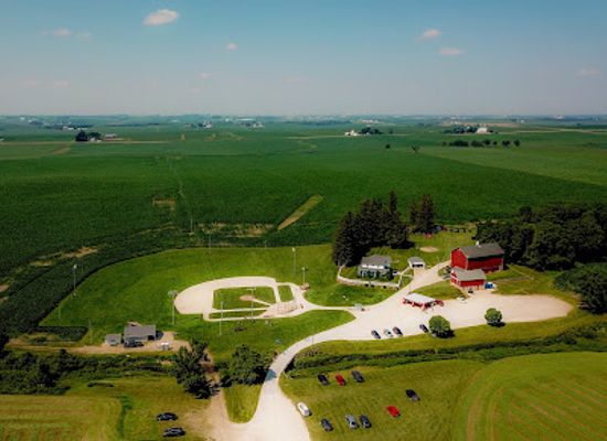 iowa/driftless-area/landmark/field-of-dreams-movie-site