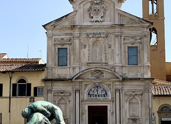 italy/romagna/landmark/piazza-ognissanti