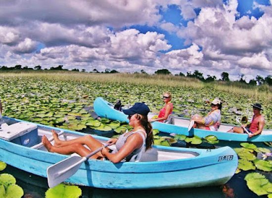 mozambique/vilanculos/landmark/vilanculos-canoe-safaris-lda
