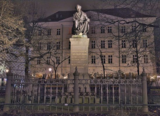germany/leipzig/zentrum-nord/landmark/hahnemann-denkmal