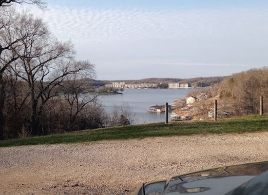 missouri/lake-of-the-ozarks/landmark/dogpatch-arcade-llc
