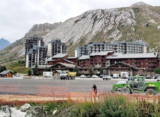 france/tignes/landmark/activites-equestres-tignes-val-claret