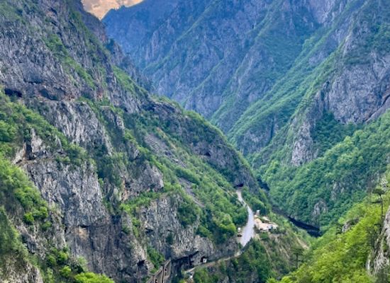 montenegro/piva/landmark/piva-dam-brana-piva