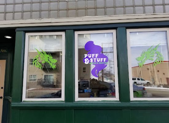 north-dakota/mandan/landmark/puff-and-stuff-smoke-and-oddities