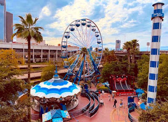 texas/houston/landmark/downtown-aquarium