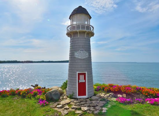 ohio/kelleys-island/landmark/charles-herndon-gallery-and-sculpture-garden