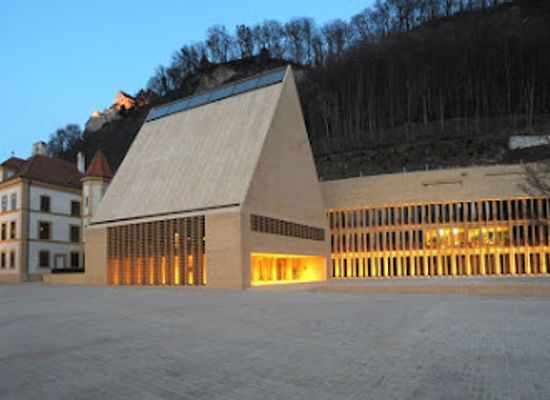 liechtenstein/triesenberg/landmark/landtag-des-furstentums-liechtenstein
