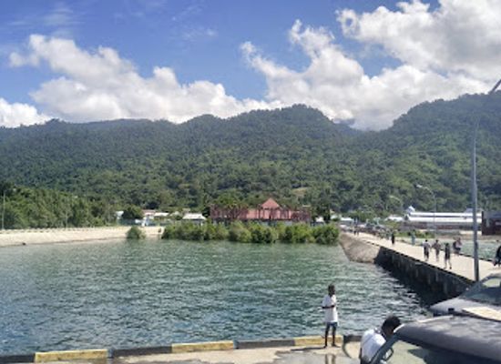 indonesia/central-papua/landmark/taman-nasional-teluk-cenderawasih