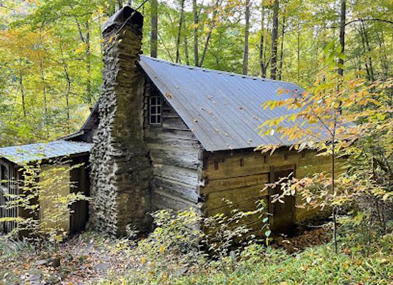 north-carolina/great-smoky-mountains/landmark/mayna-treanor-avent-studio
