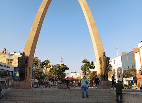peru/tacna/landmark/paseo-civico-de-tacna