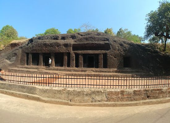 india/eastern-india/landmark/arvalem-caves